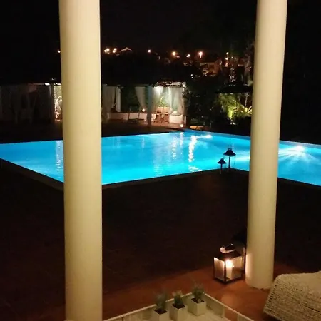 Magnolia Hotel